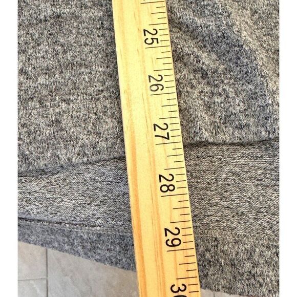 Anthropologie Postmark Long-Sleeve Grey Crewneck Sweater w/ Ruffles Sz S EUC - Picture 8 of 9